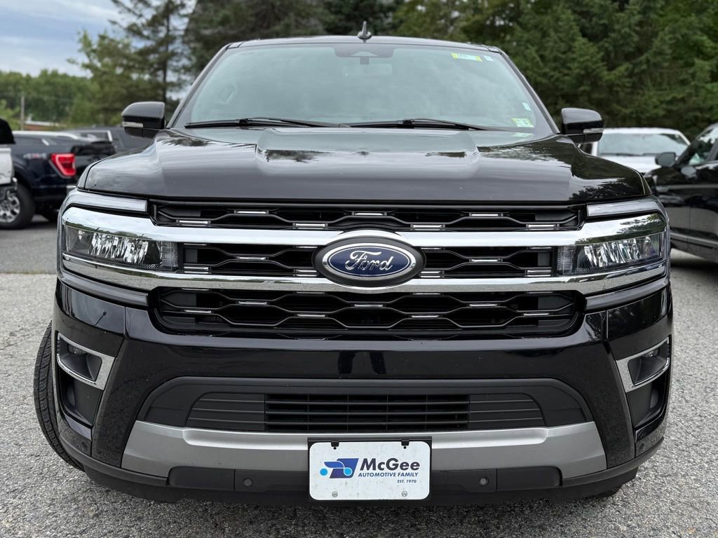 Certified 2024 Ford Expedition Limited image 4