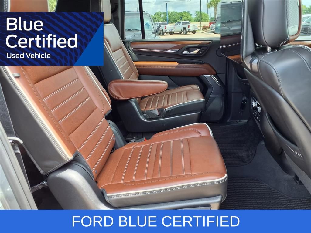 Used 2023 GMC Yukon XL Denali Ultimate AWD/4WD image 27