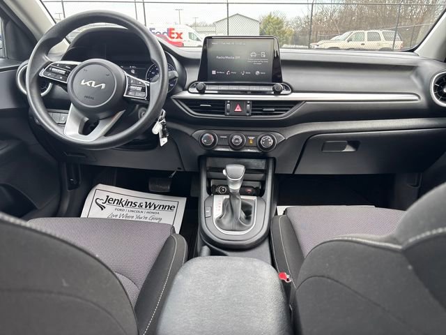 Used 2024 Kia Forte LXS w/ LXS Technology Package image 9