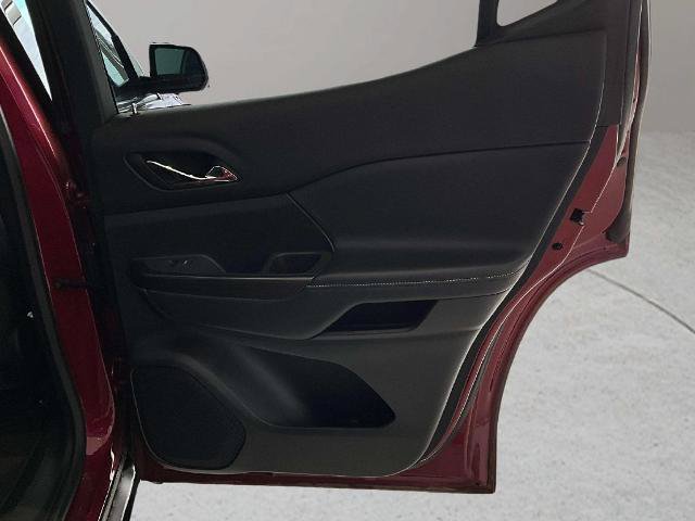 Used 2019 GMC Acadia SLT AWD/4WD image 24