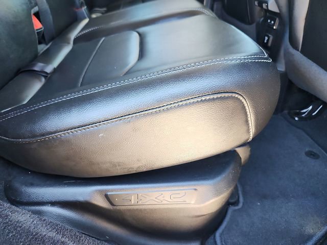 Used 2021 Jeep Wrangler Unlimited Sahara w/ Cold Weather Group AWD/4WD image 29