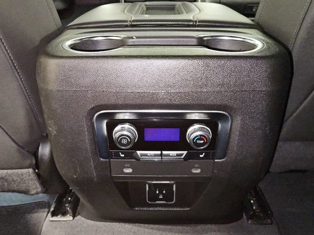 Used 2022 GMC Yukon AT4 w/ Technology Package AWD/4WD image 30