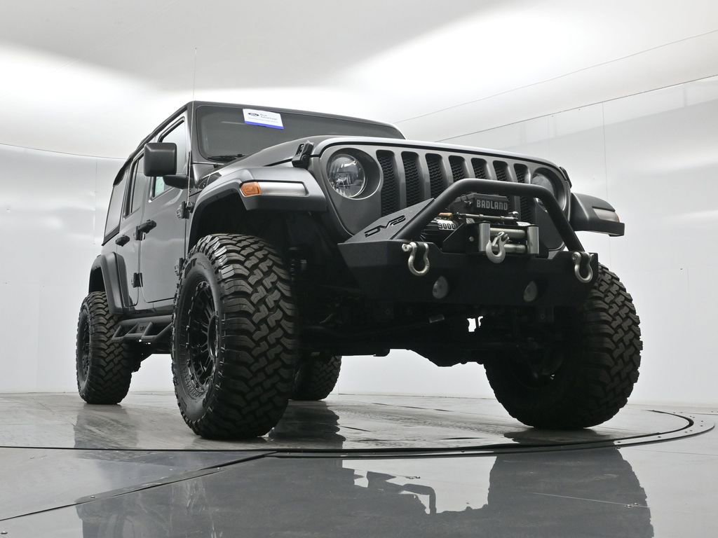 Used 2018 Jeep Wrangler Unlimited Sport image 41