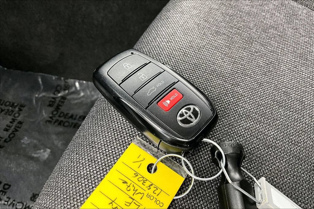 Used 2025 Toyota Camry LE FWD image 11
