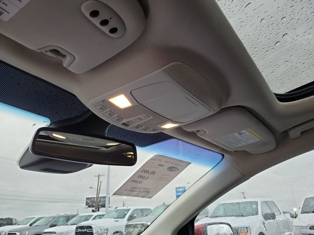 Certified 2020 Ford Edge SEL w/ Convenience Package image 30