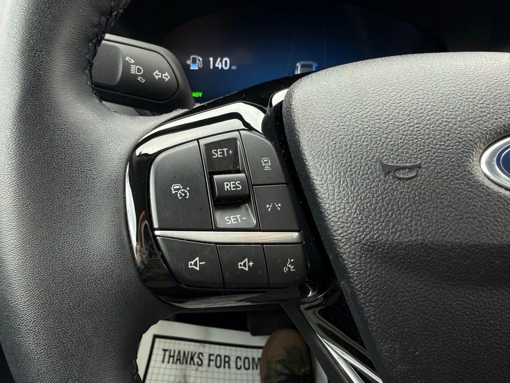 Certified 2023 Ford Escape Platinum w/ Premium Technology Package image 18