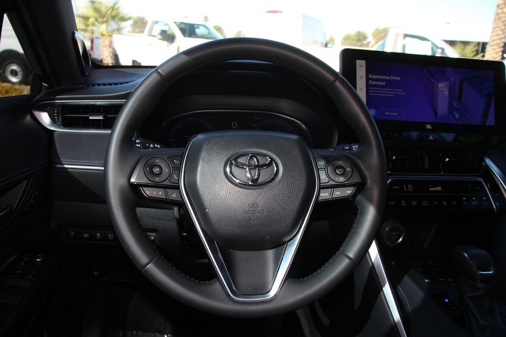 Used 2024 Toyota Venza Limited AWD/4WD image 16
