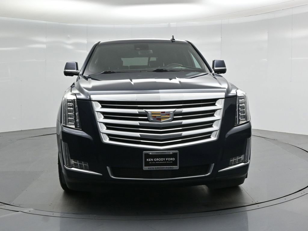 Used 2020 Cadillac Escalade Platinum image 26