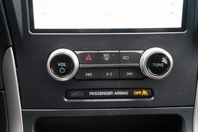 Certified 2023 Ford Edge SE image 16