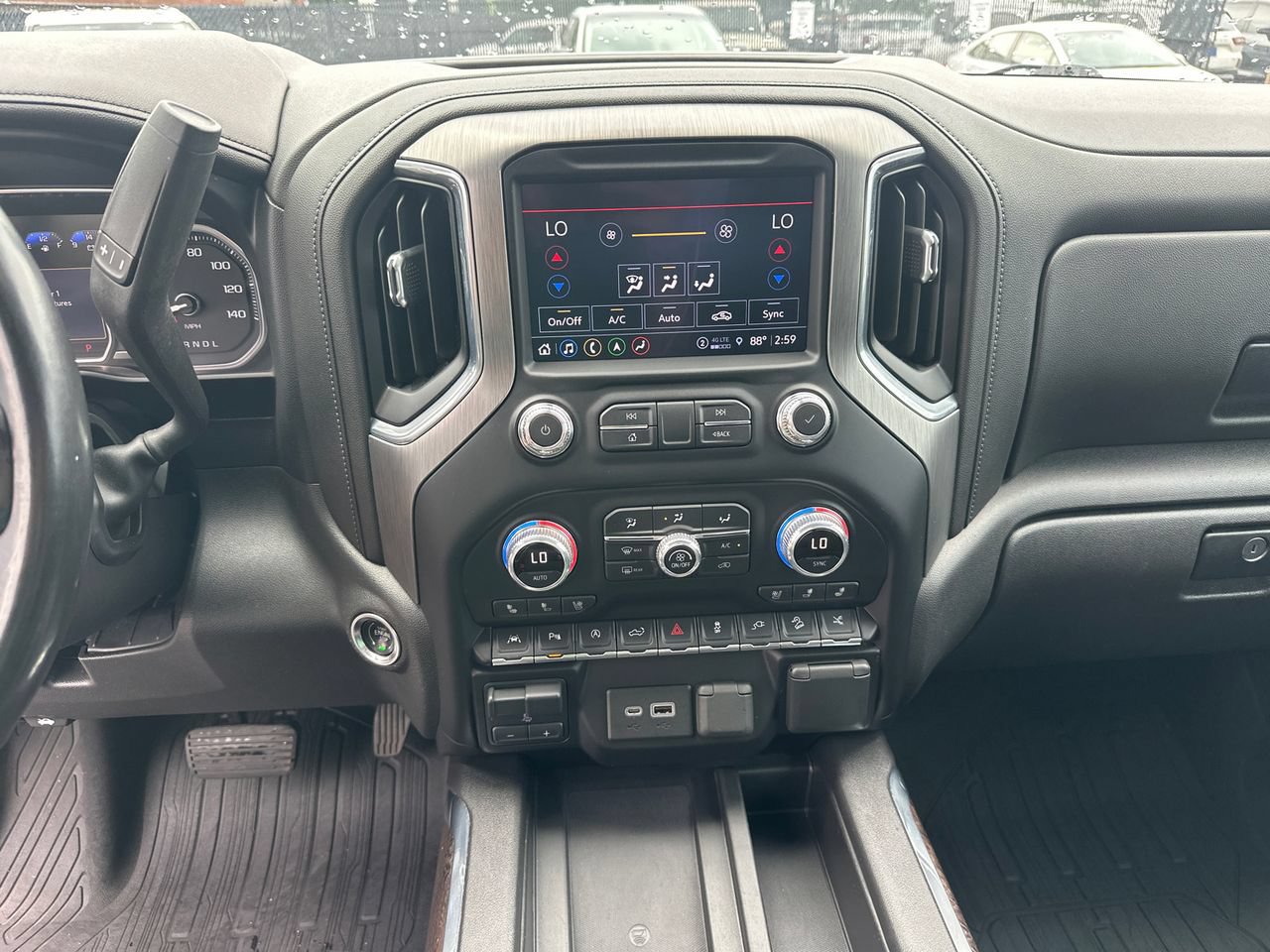 Used 2021 GMC Sierra 1500 Denali w/ Denali Ultimate Package AWD/4WD image 30