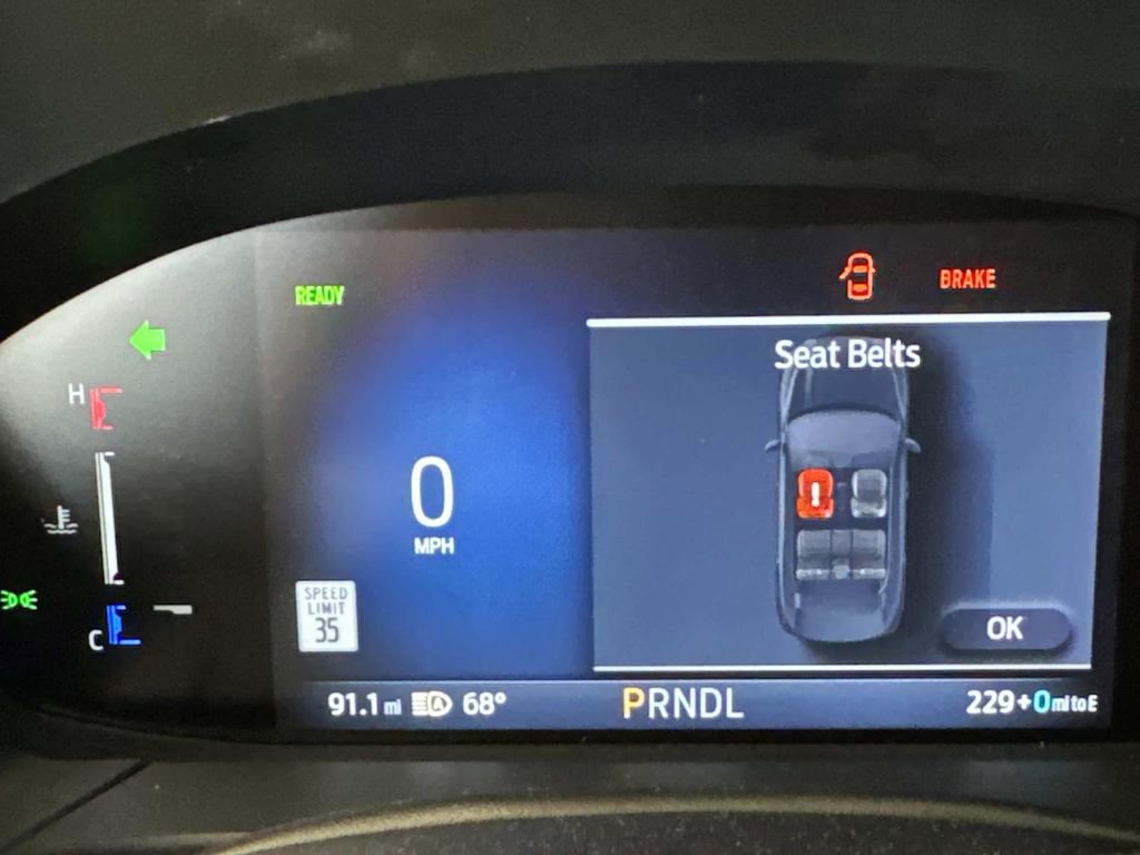 Certified 2025 Ford Escape Base image 23