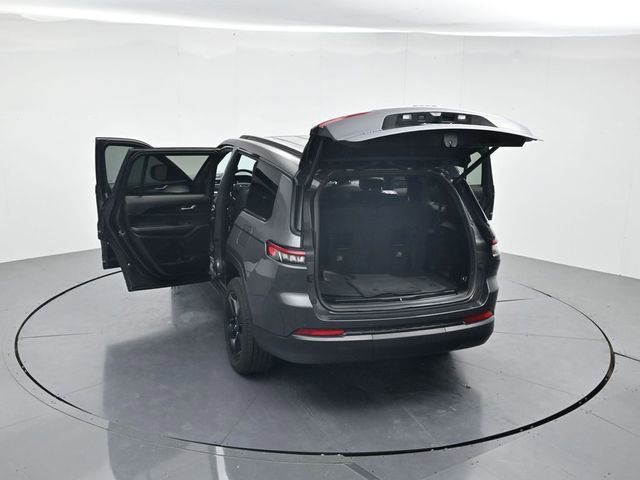 Used 2023 Jeep Grand Cherokee L Altitude AWD/4WD image 47