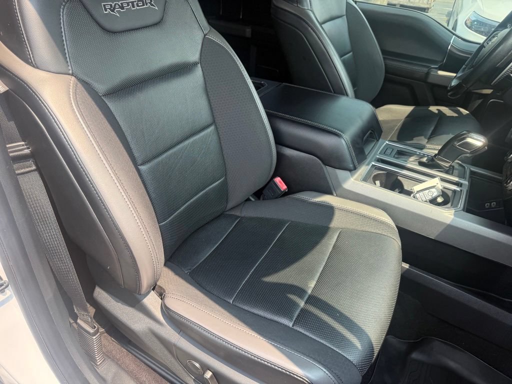 Certified 2019 Ford F150 Raptor w/ Equipment Group 802A Luxury AWD/4WD image 73