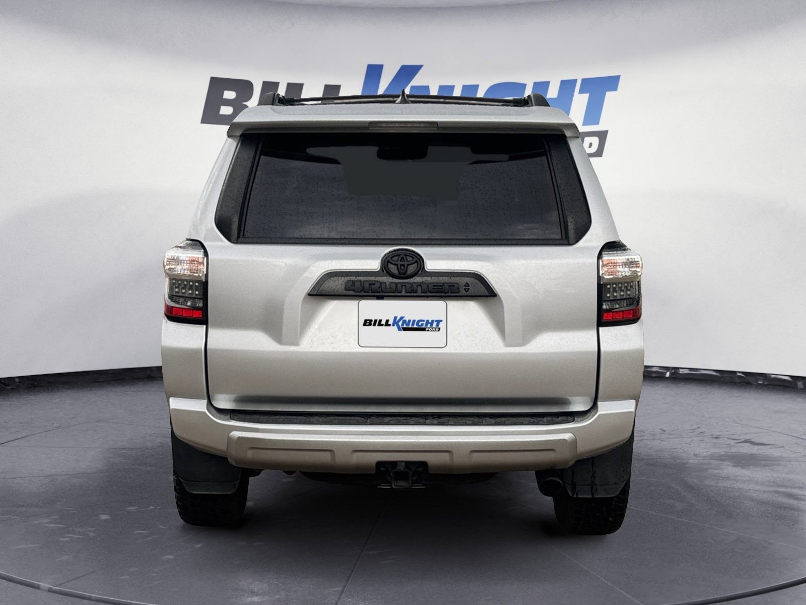 Used 2023 Toyota 4Runner TRD Off-Road Premium w/ Off Road Premium Plus Package AWD/4WD image 4
