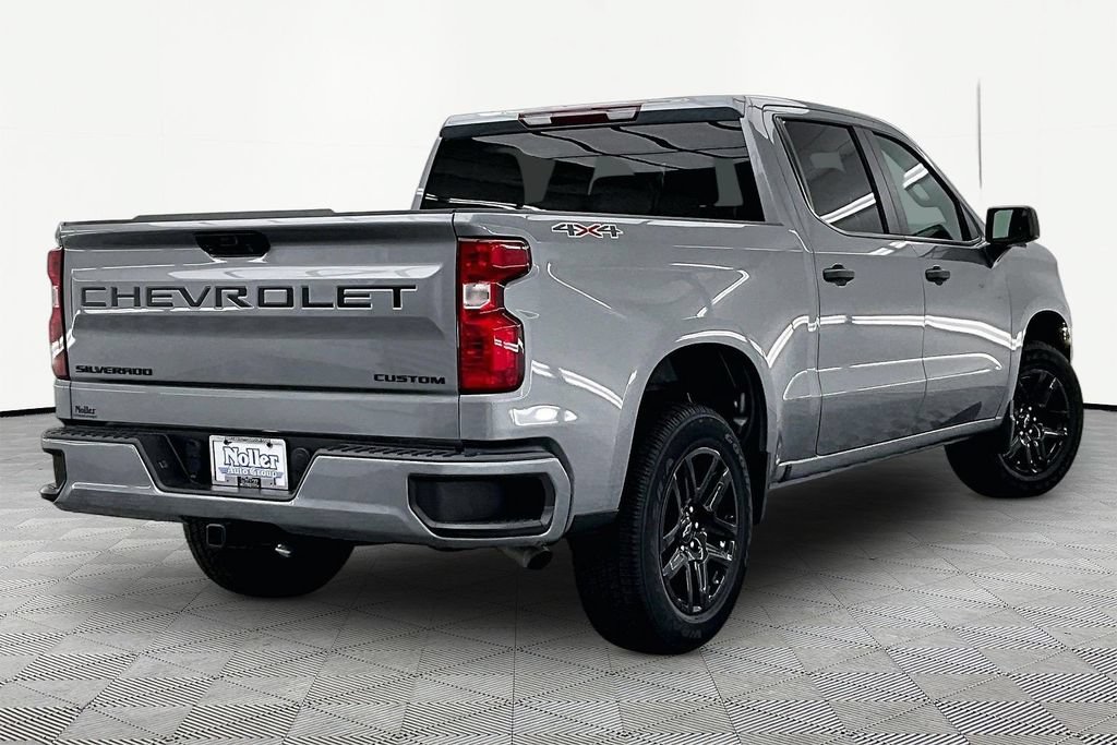 Used 2023 Chevrolet Silverado 1500 Custom w/ LPO, Dark Essentials Package AWD/4WD image 2