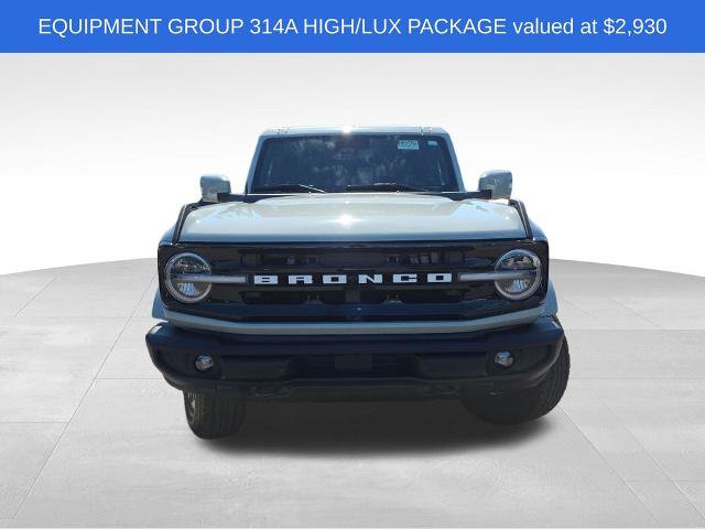 Certified 2024 Ford Bronco Outer Banks AWD/4WD image 3