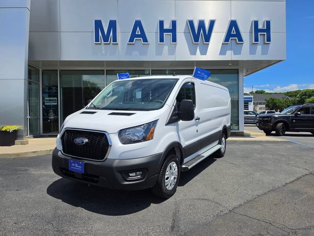 Certified 2025 Ford Transit 250 Low Roof w/ Exterior Upgrade Package RWD image 2