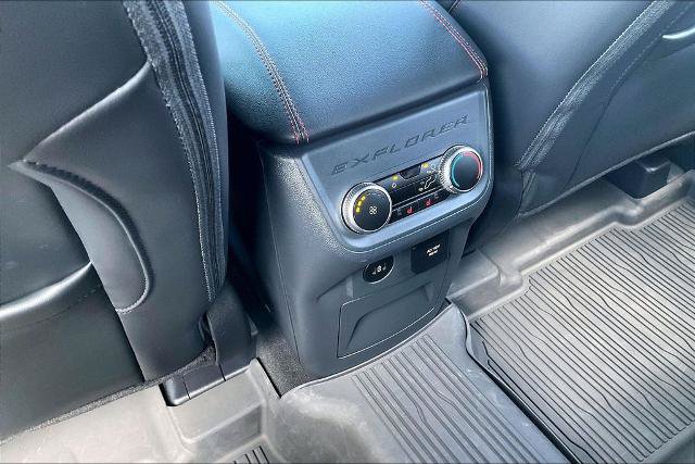 Certified 2025 Ford Explorer ST-Line w/ Premium Package RWD image 35