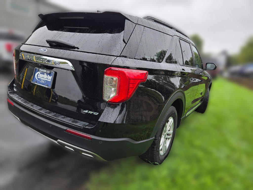 Certified 2023 Ford Explorer XLT w/ Equipment Group 202A AWD/4WD image 14