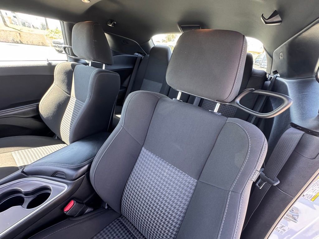 Used 2022 Dodge Challenger GT AWD/4WD image 19