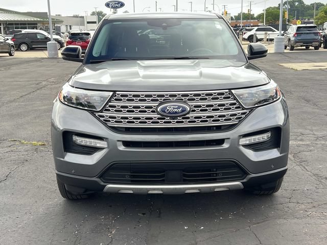 Certified 2024 Ford Explorer Limited w/ Equipment Group 301A AWD/4WD image 8