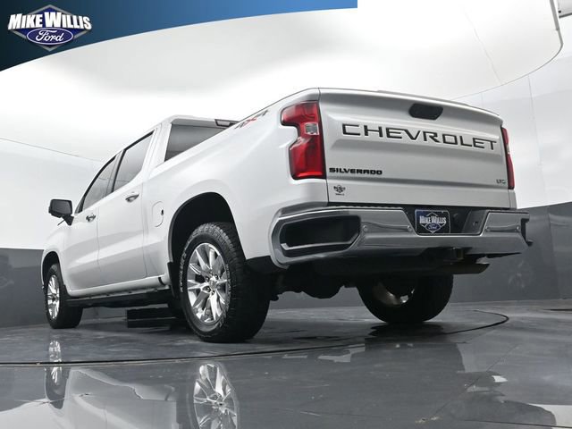 Used 2022 Chevrolet Silverado 1500 LTZ w/ LPO, Dark Essentials Package image 9