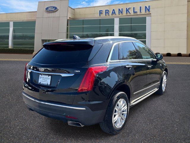 Used 2017 Cadillac XT5 FWD image 7