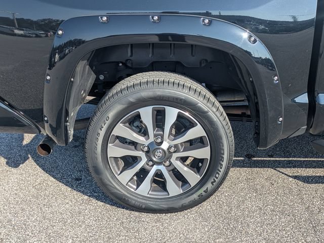 Used 2018 Toyota Tundra Limited w/ Limited Premium Package RWD image 11