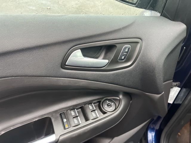 Certified 2017 Ford C-MAX SE image 17