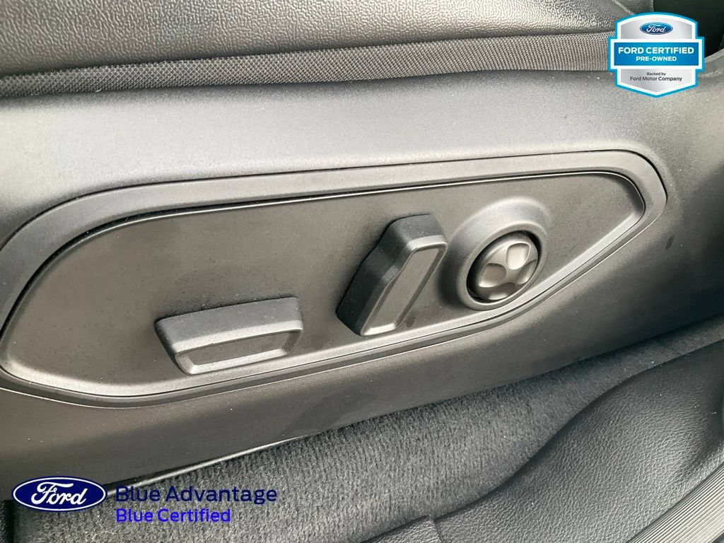 Used 2025 Jeep Grand Cherokee Limited AWD/4WD image 18