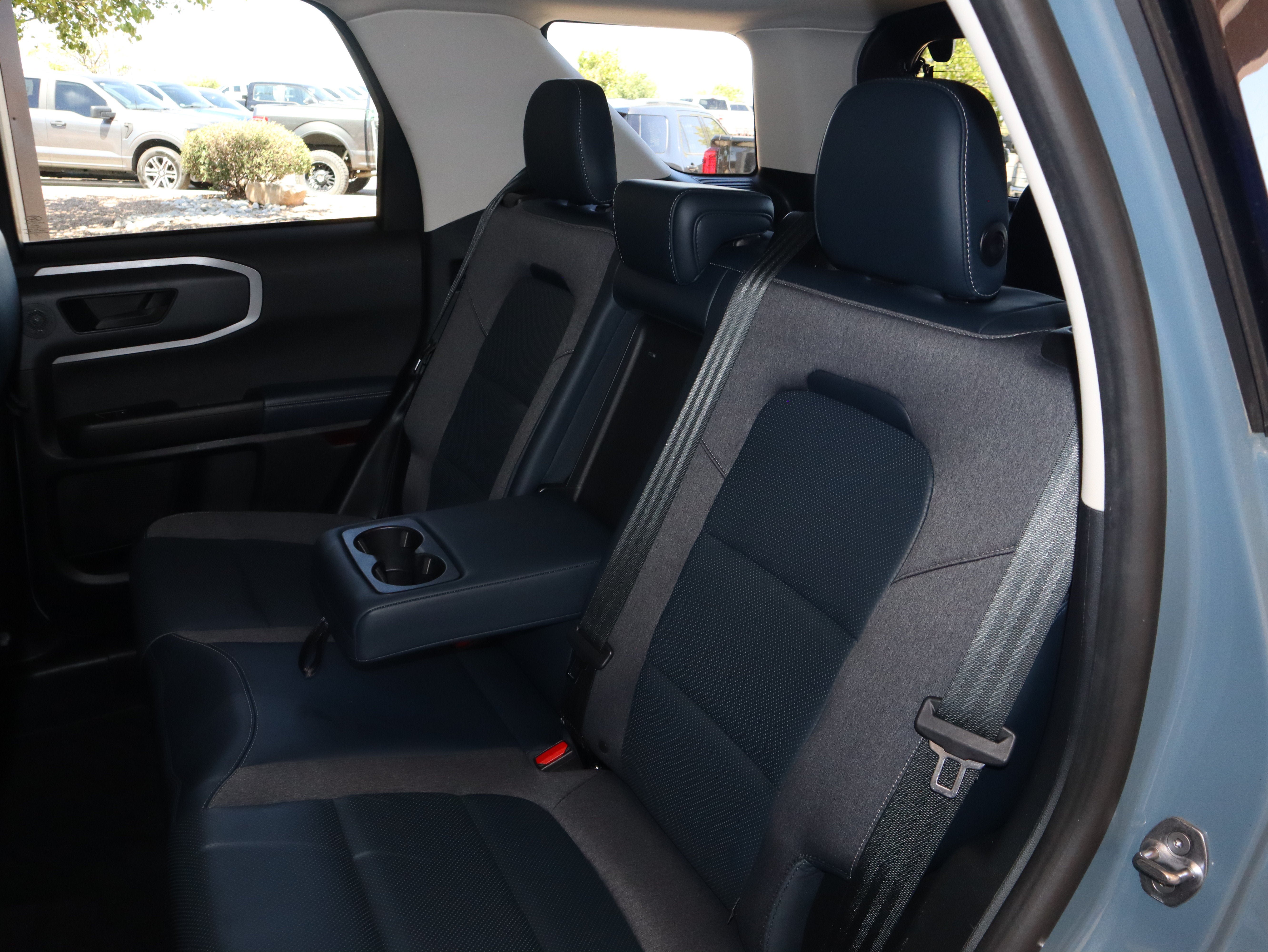 Certified 2021 Ford Bronco Sport Outer Banks w/ Outer Banks Package AWD/4WD image 37