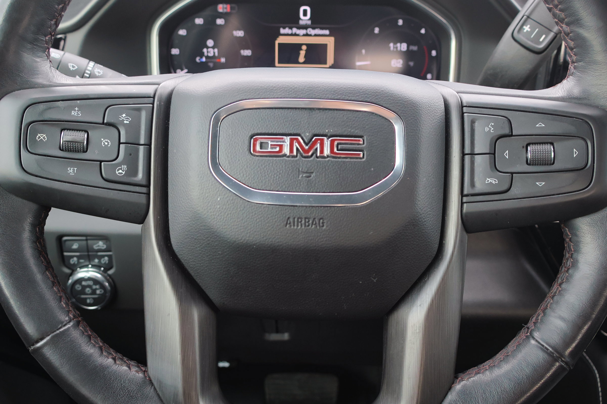 Used 2024 GMC Sierra 2500 AT4X image 35