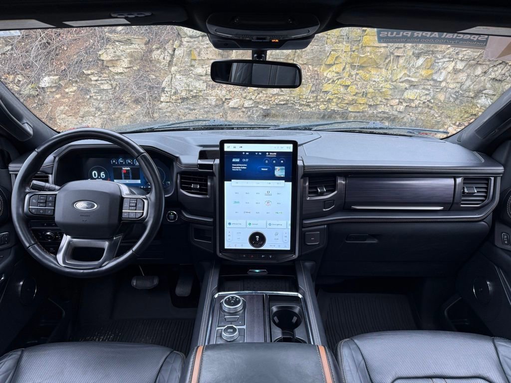 Certified 2022 Ford Expedition Max Platinum image 18