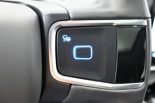 Certified 2025 Ford Expedition Active AWD/4WD image 18