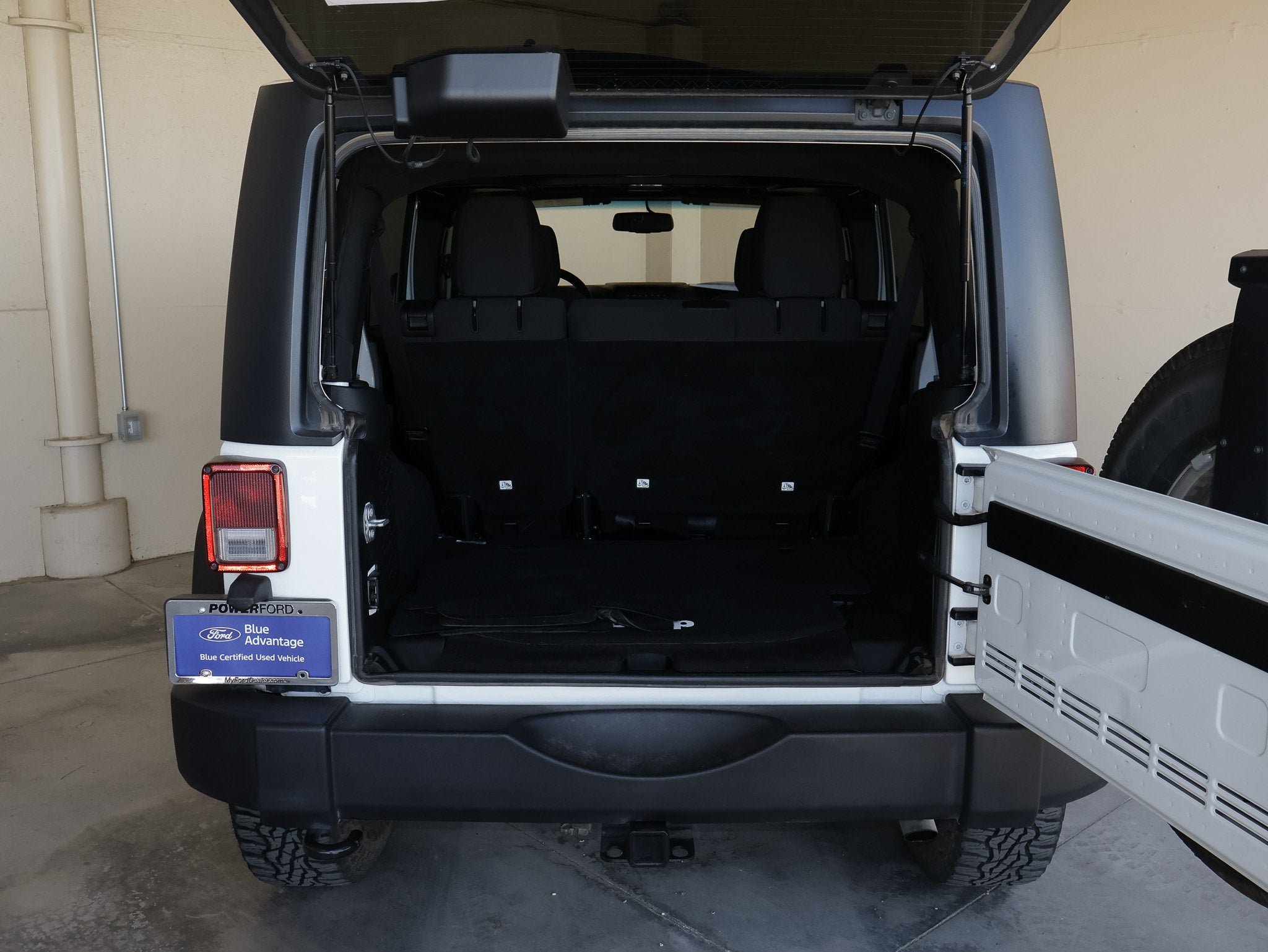 Used 2017 Jeep Wrangler Unlimited Sport w/ Quick Order Package 24S AWD/4WD image 44