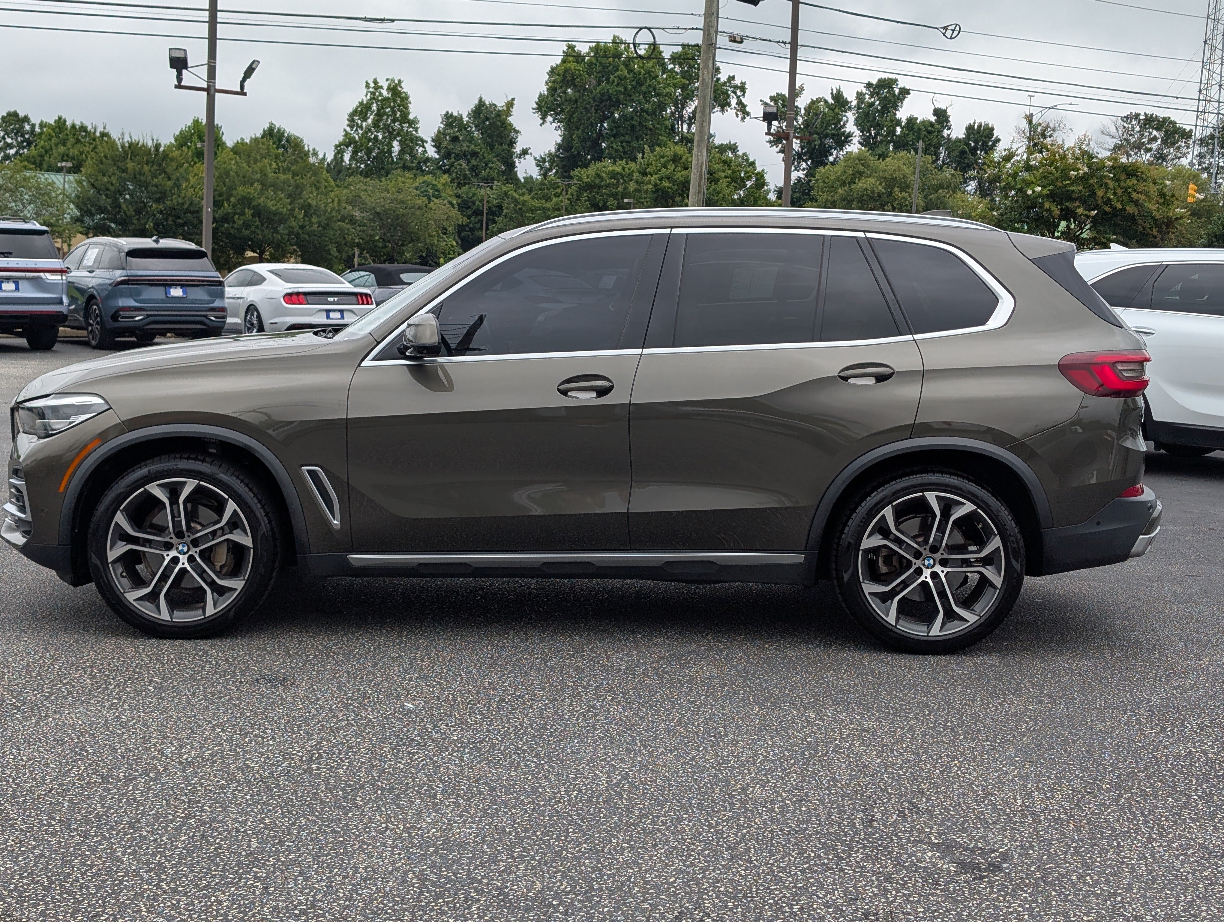 Used 2022 BMW X5 sDrive40i w/ Premium Package RWD image 14