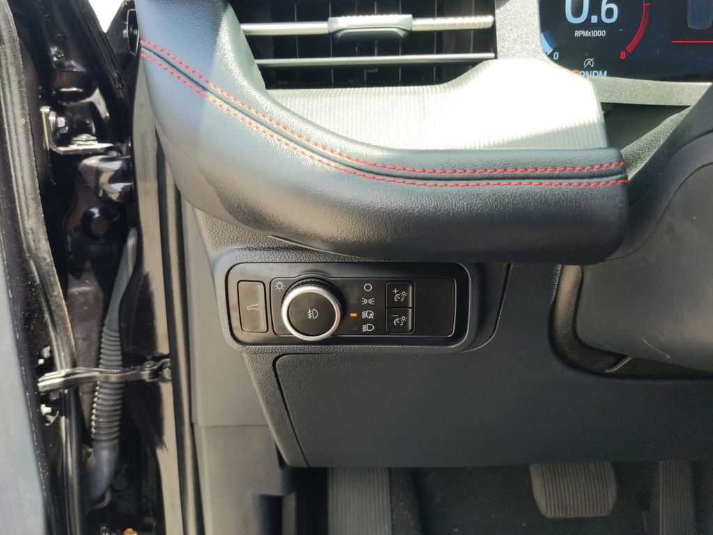 Certified 2025 Ford Explorer ST image 26