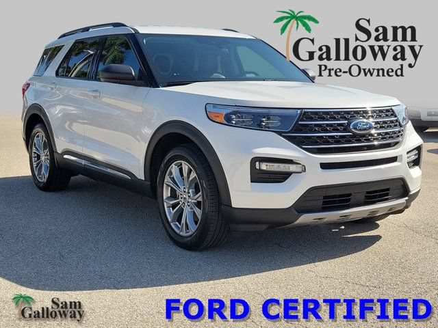 Certified 2022 Ford Explorer XLT w/ Equipment Group 202A RWD image 1