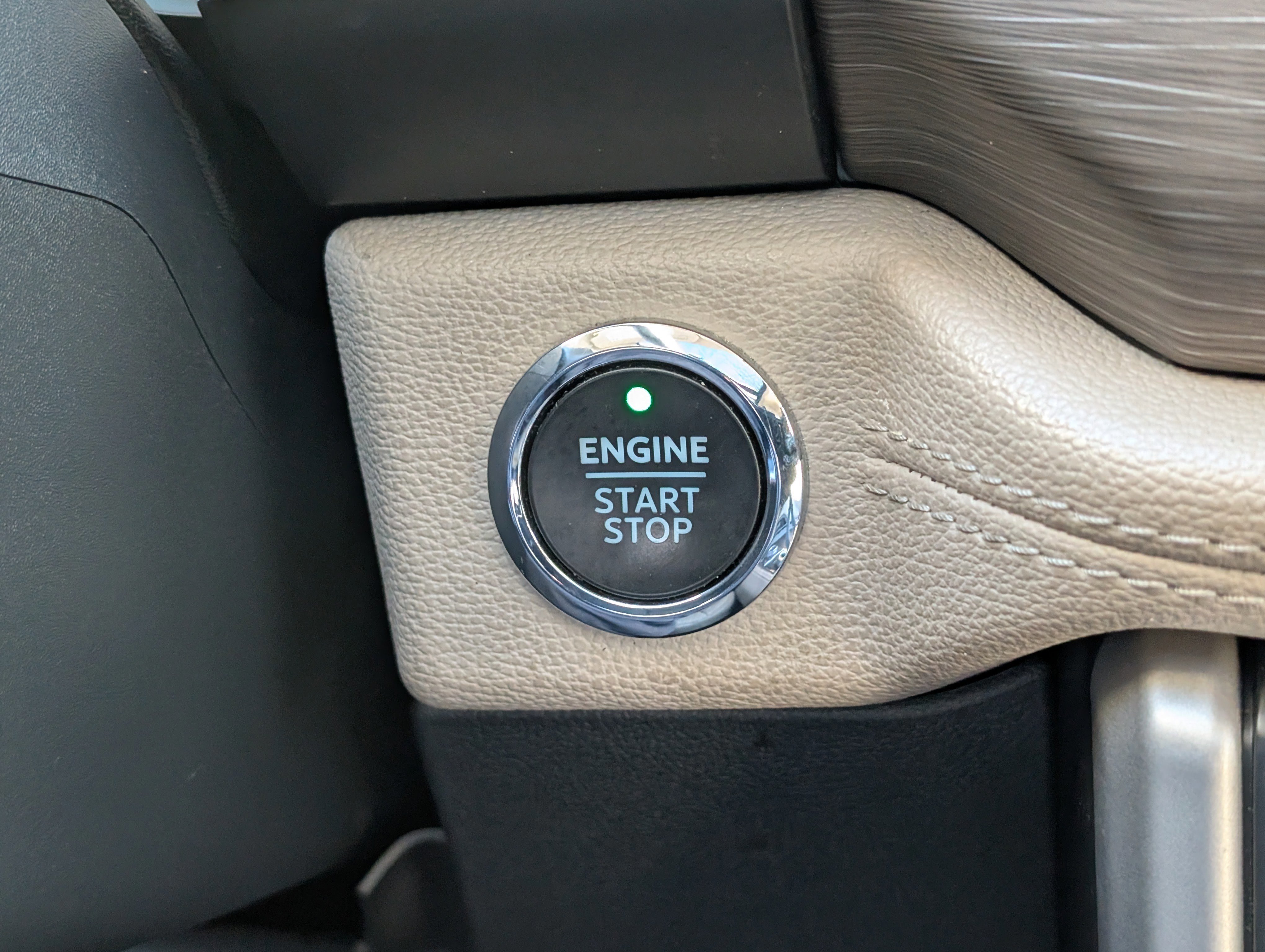 Certified 2022 Ford Expedition Limited image 31