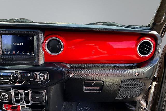 Used 2019 Jeep Wrangler Unlimited Rubicon w/ LED Lighting Group AWD/4WD image 17