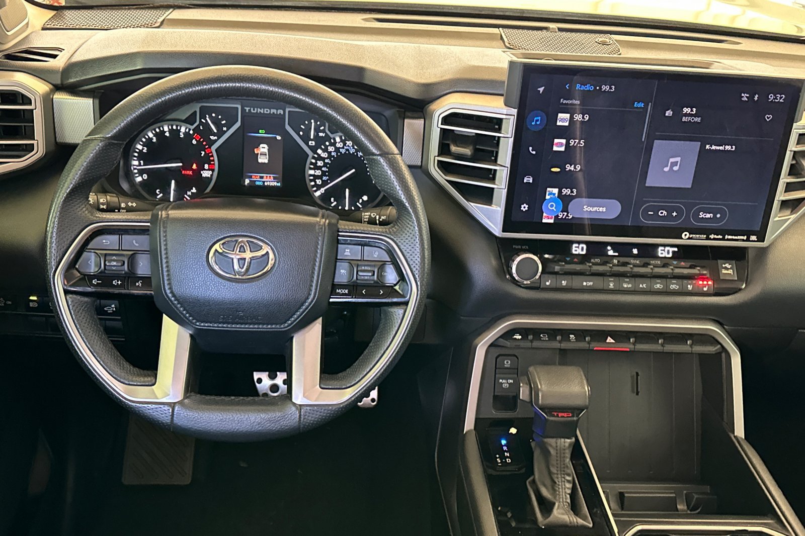 Used 2022 Toyota Tundra Limited w/ TRD Off-Road Package RWD image 14