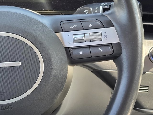 Used 2024 Hyundai Kona SEL FWD image 16