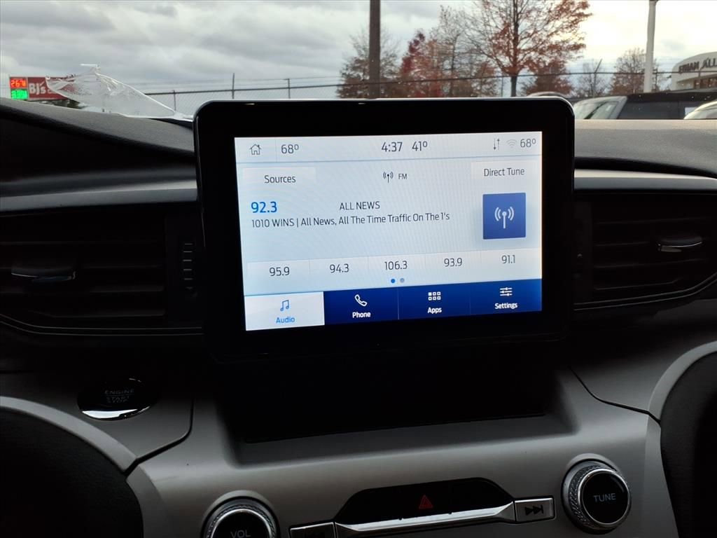 Certified 2022 Ford Explorer XLT w/ Class IV Trailer Tow Package image 21