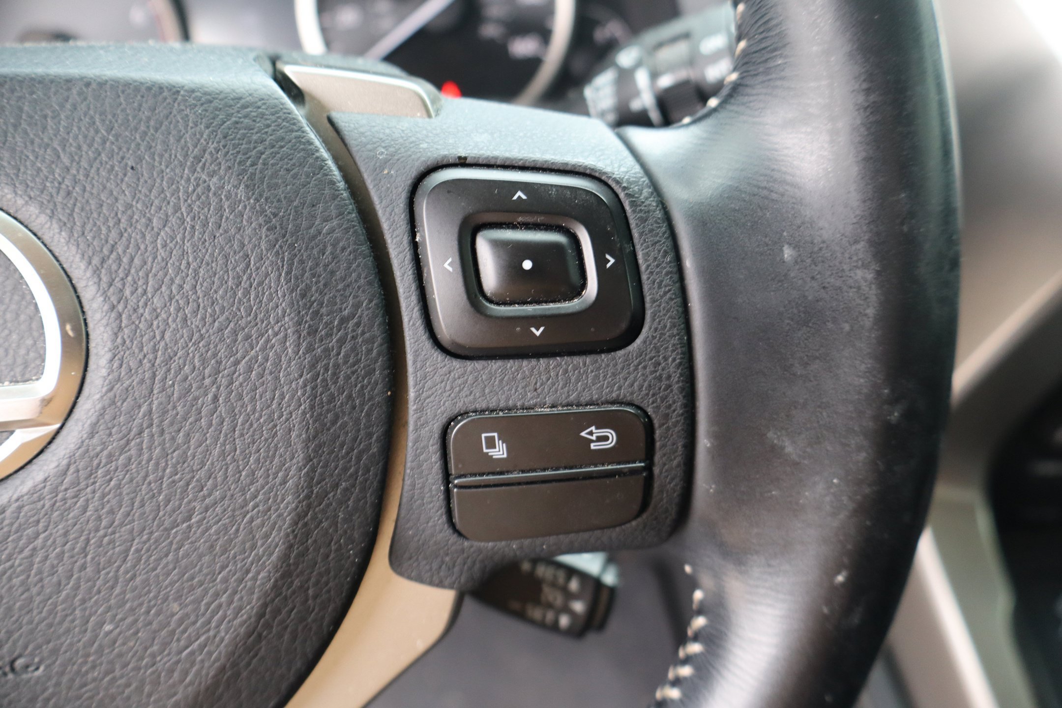 Used 2017 Lexus NX 200t FWD image 17