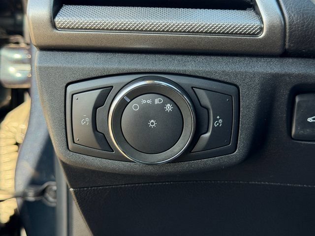 Certified 2020 Ford Fusion SE FWD image 27