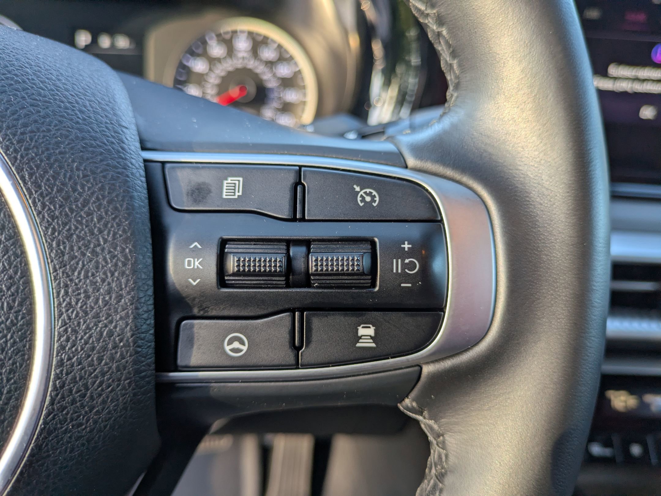 Used 2024 Kia K5 GT-Line w/ GT-Line Premium Package FWD image 19