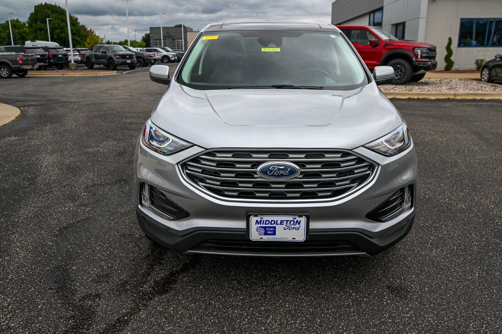 Certified 2022 Ford Edge SEL w/ Convenience Package AWD/4WD image 10