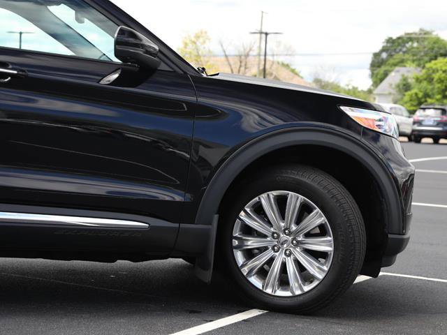 Certified 2021 Ford Explorer Limited w/ Hybrid Equipment Group 310A AWD/4WD image 5