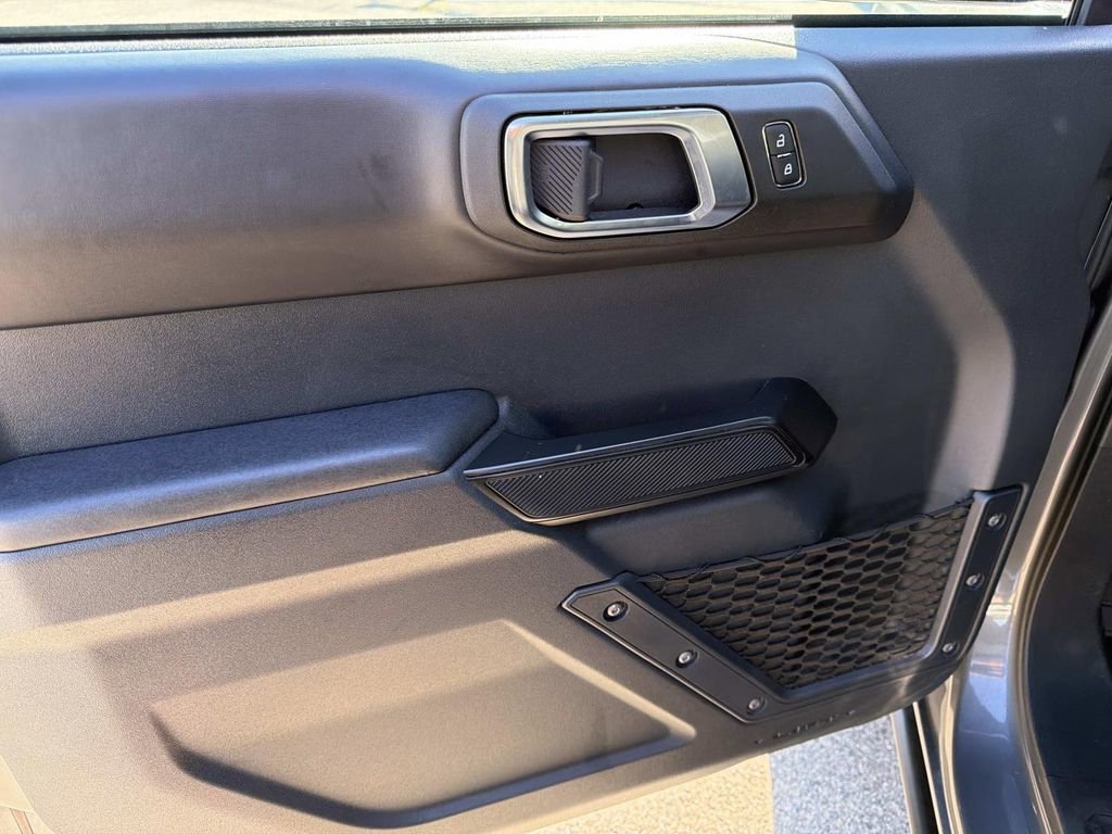Certified 2025 Ford Bronco Badlands AWD/4WD image 15