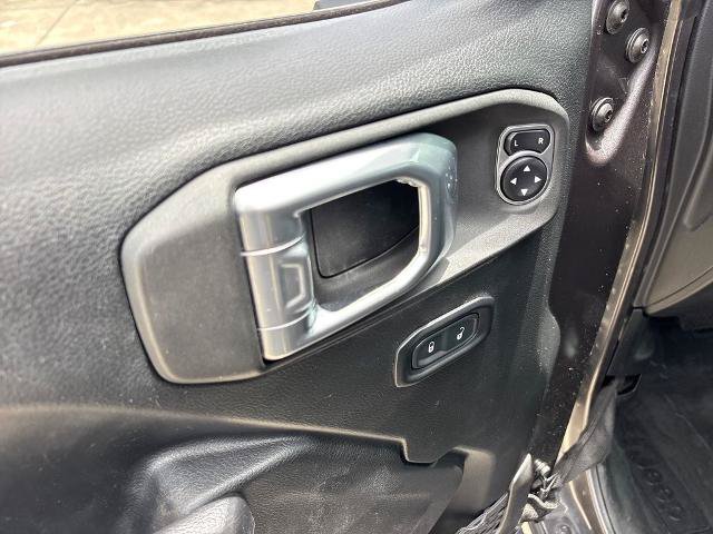 Used 2020 Jeep Wrangler Unlimited Sport AWD/4WD image 17